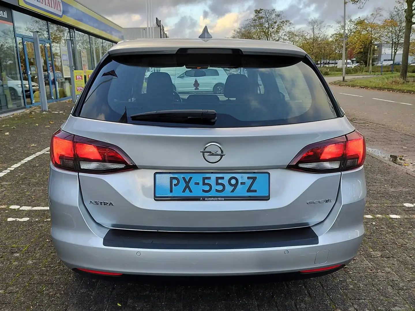 Opel Astra 1.6 CDTI Online Edition Zilver - 2