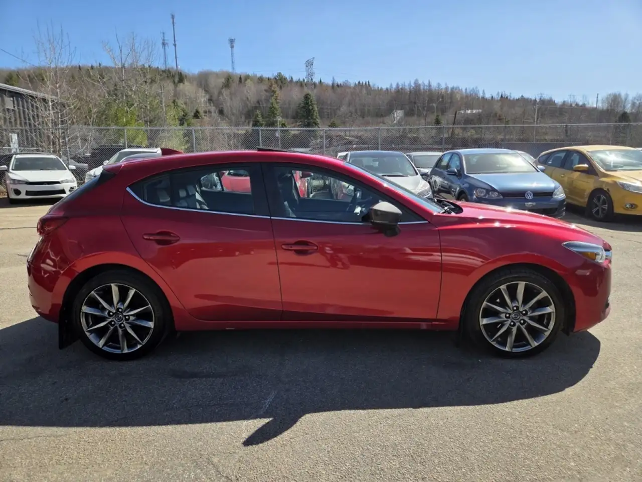Mazda 3 снимка Mazda 3