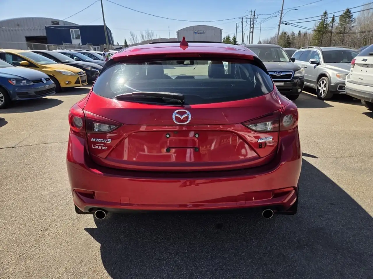 Mazda 3 снимка Mazda 3