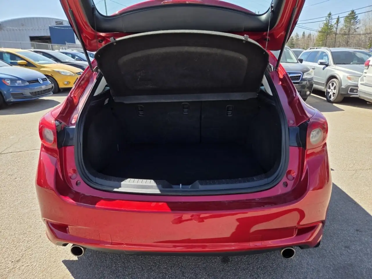 Mazda 3 снимка Mazda 3