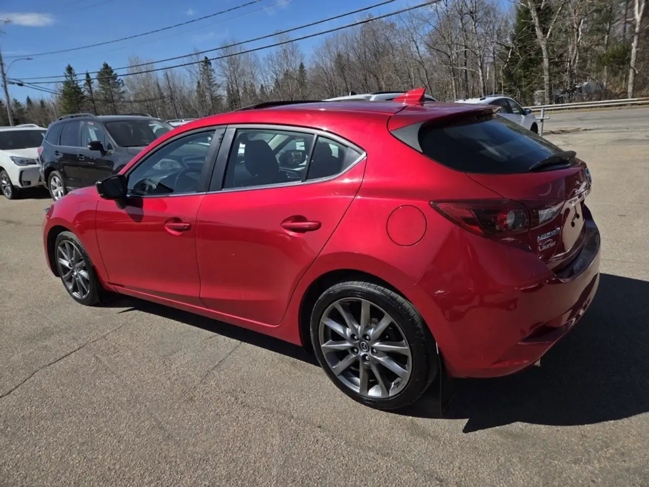 Mazda 3 снимка Mazda 3
