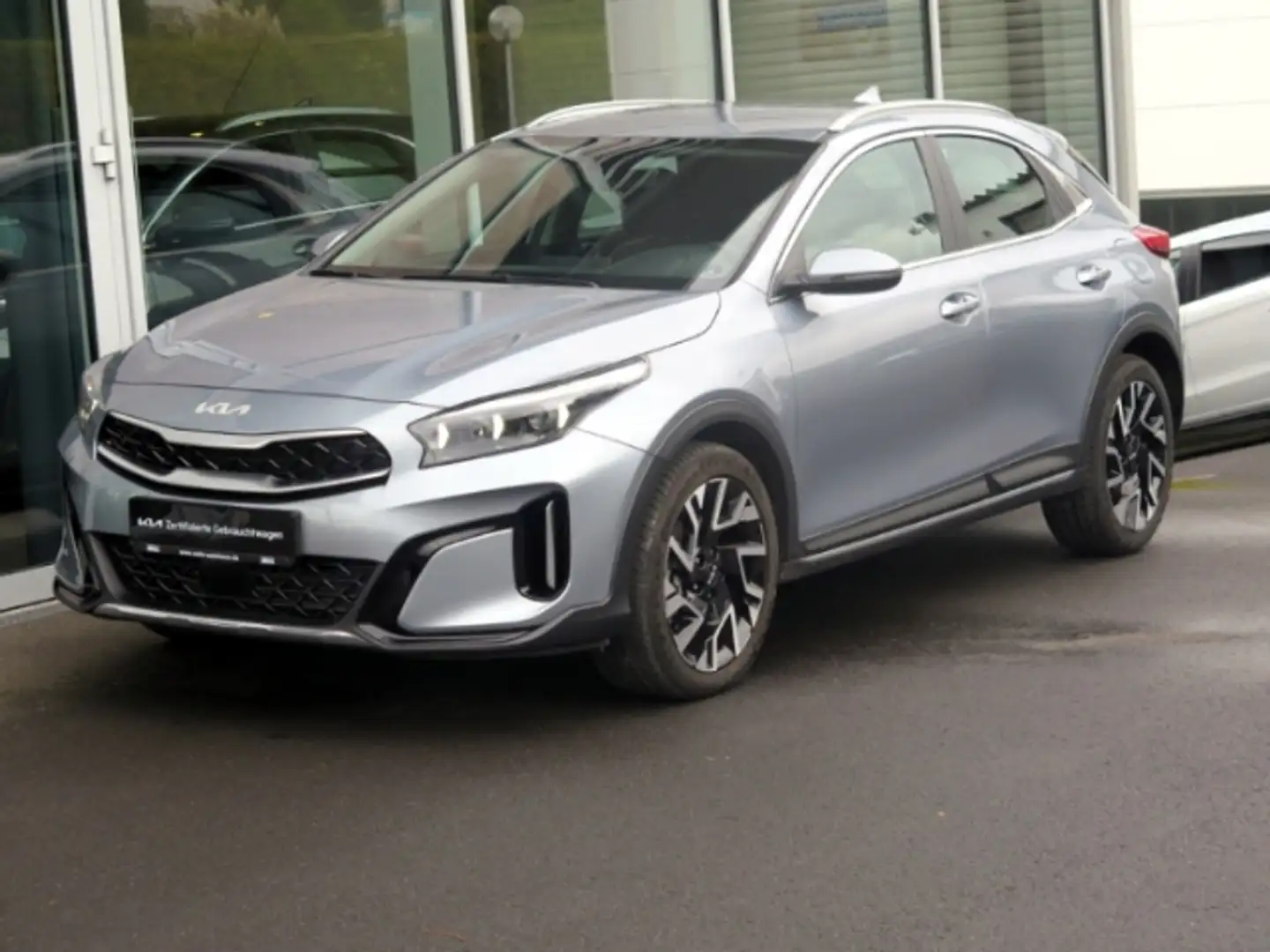 Kia XCeed Spirit 1.5 AT Allwetter Navi digitales Cockpit Sou Zilver - 1