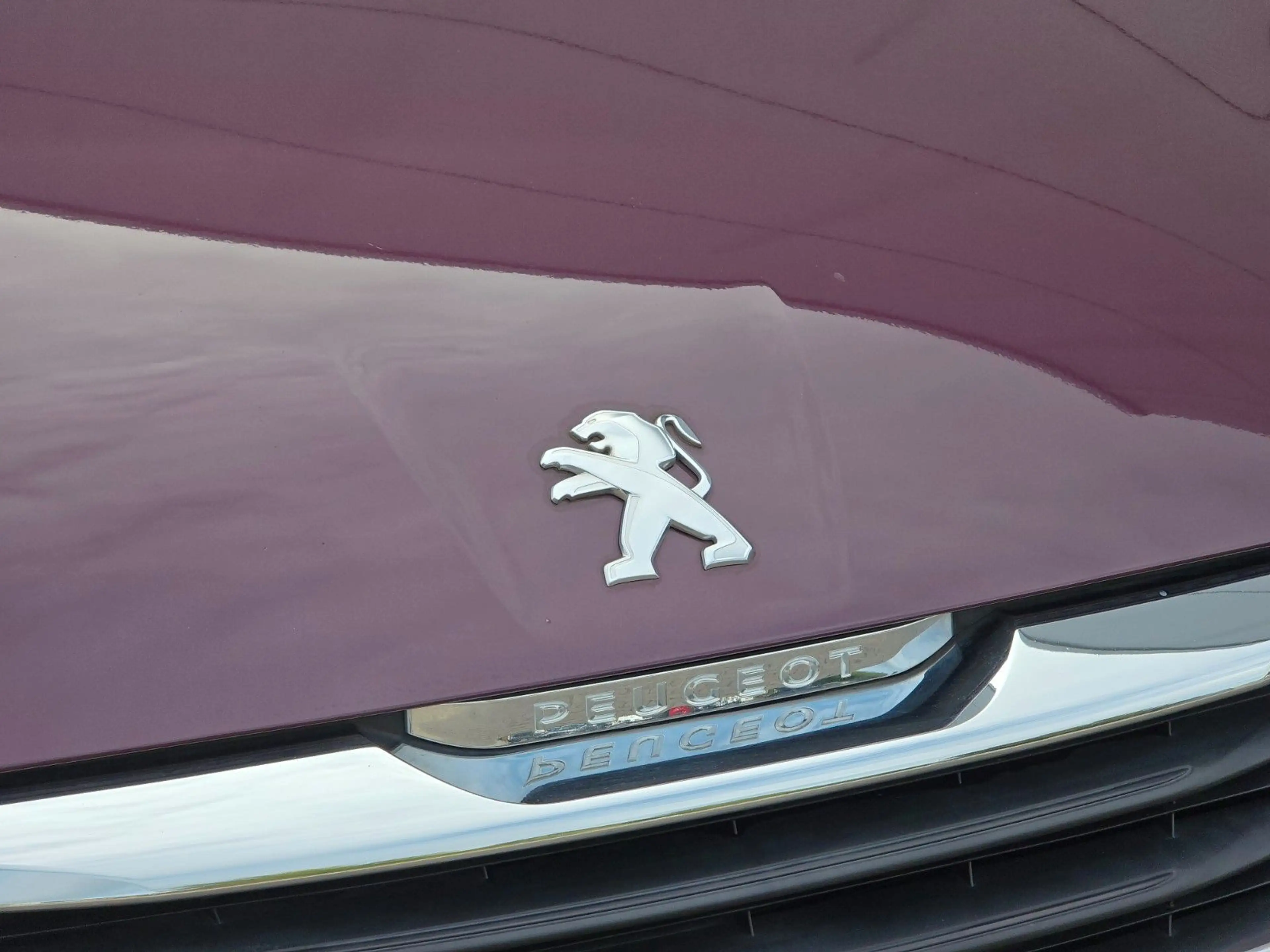 Peugeot 108 Active — photo 2