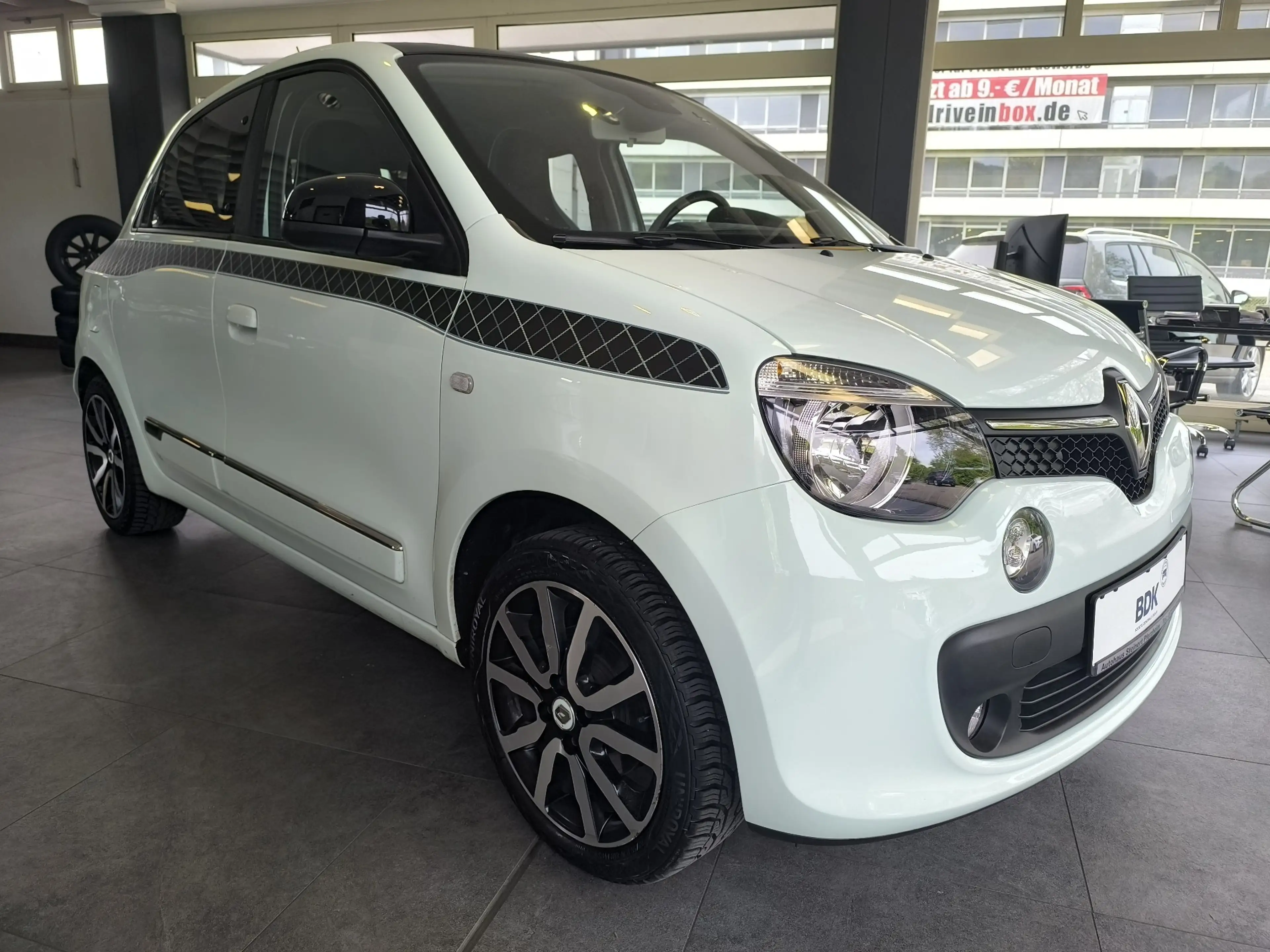 Renault Twingo La Parisienne.-Klimaautom.-Sitzheizung.-Bluetooth TOP — photo 2