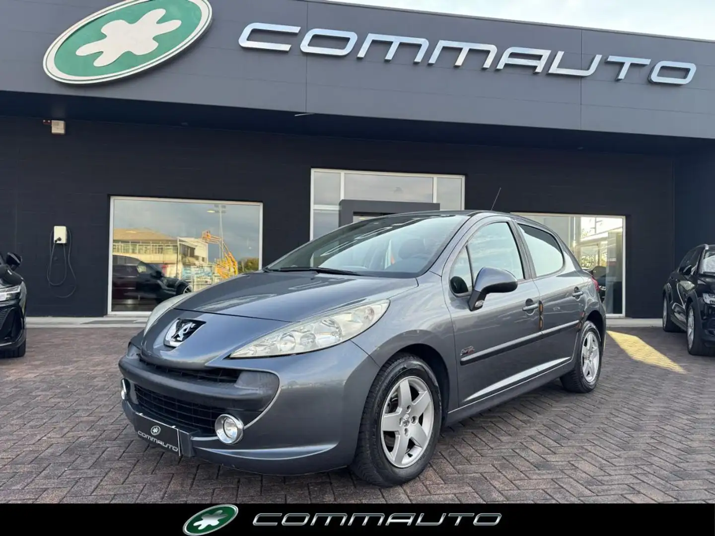 Peugeot 207 1.4 8V 75CV 5p. Energie Sport ECO GPL Argento - 1