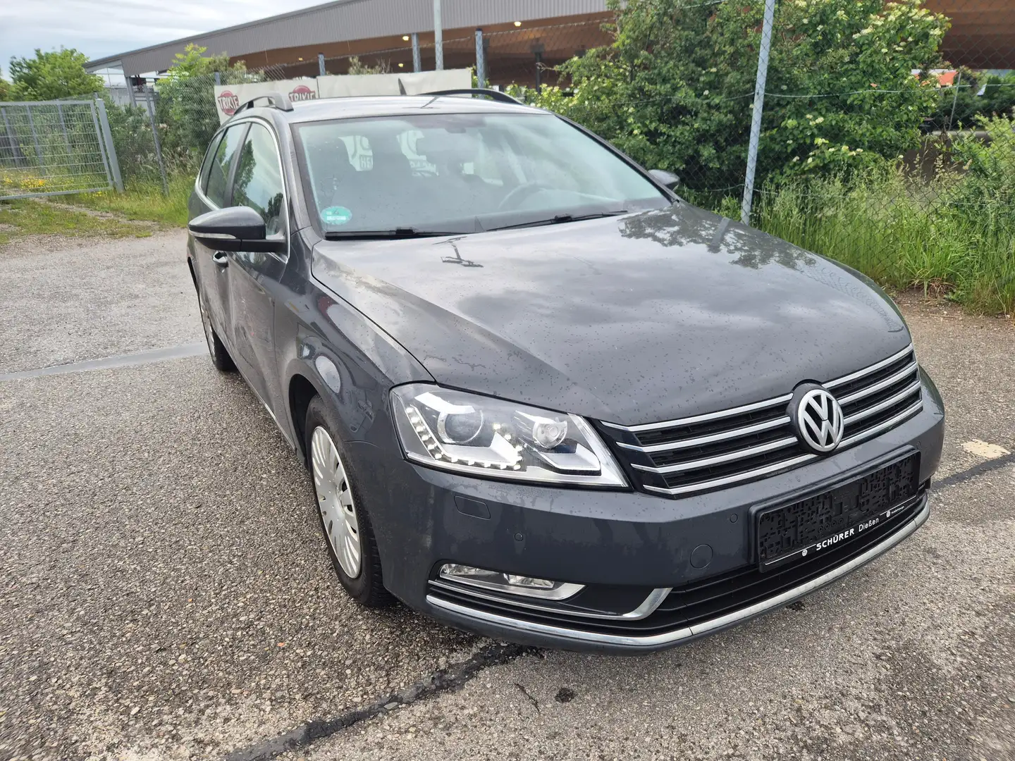 Volkswagen Passat Variant 2.0 TDI 4Motion DSG BlueMotion Tech Comfortline Grau - 2