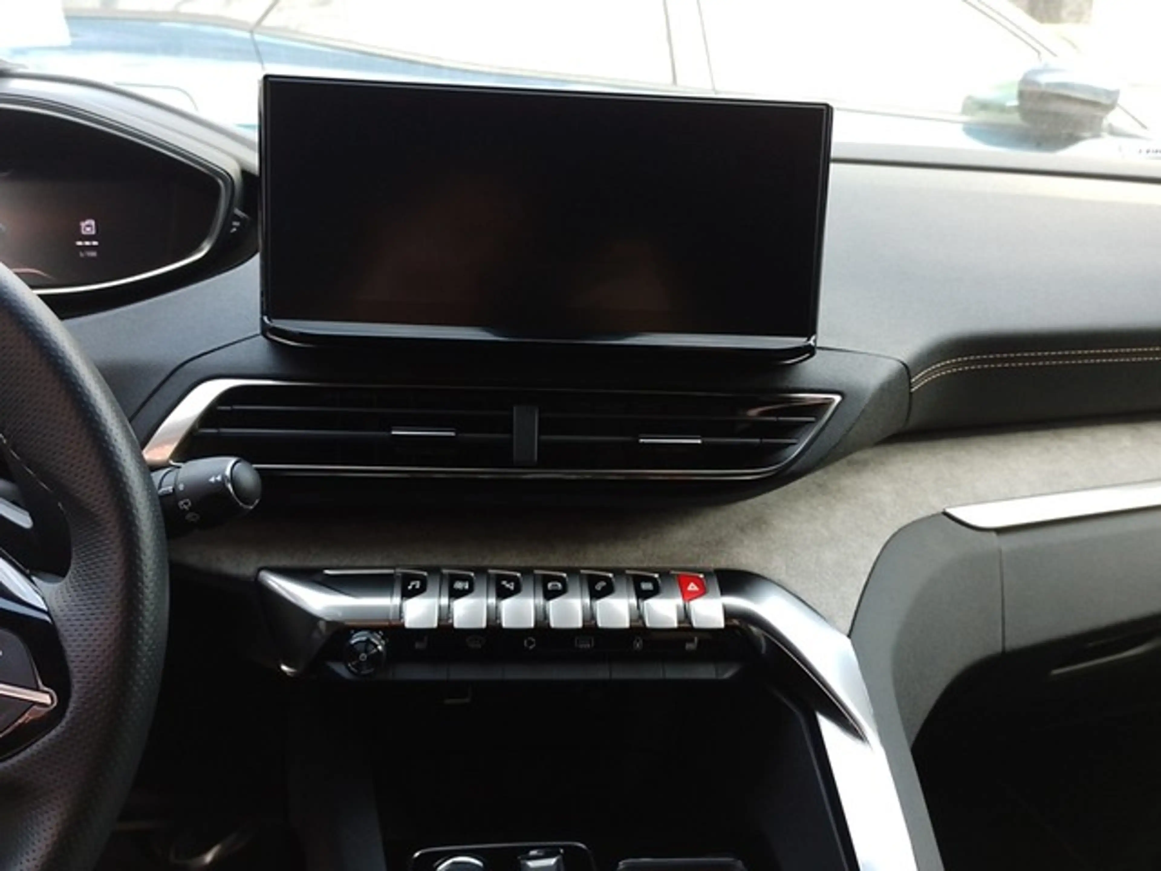 Peugeot 3008 (07.2016->) Hybrid 136 GT — photo 12