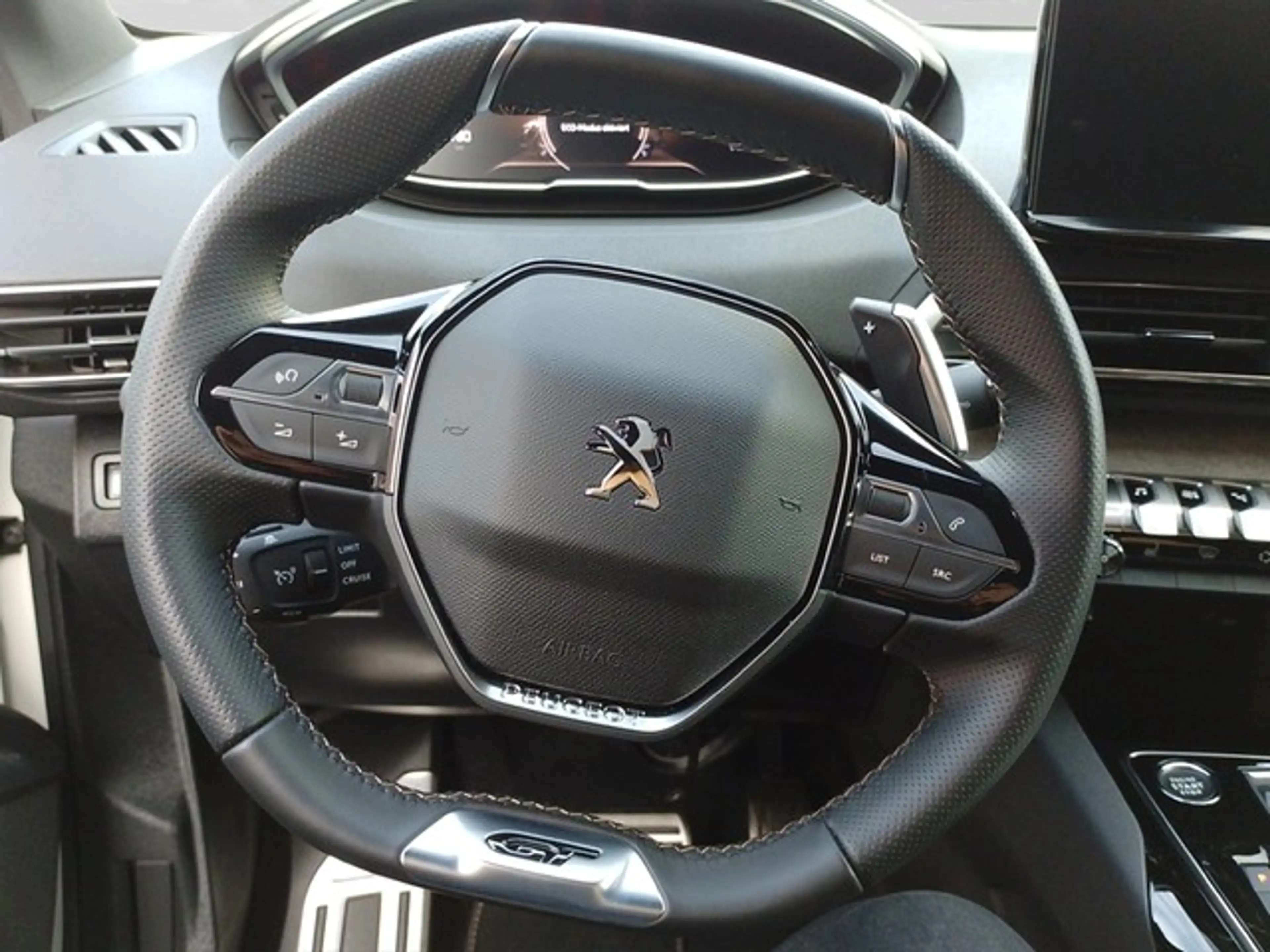 Peugeot 3008 (07.2016->) Hybrid 136 GT — photo 13