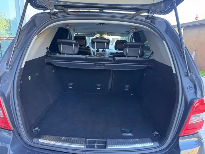 Mercedes-Benz 2011, foto 26