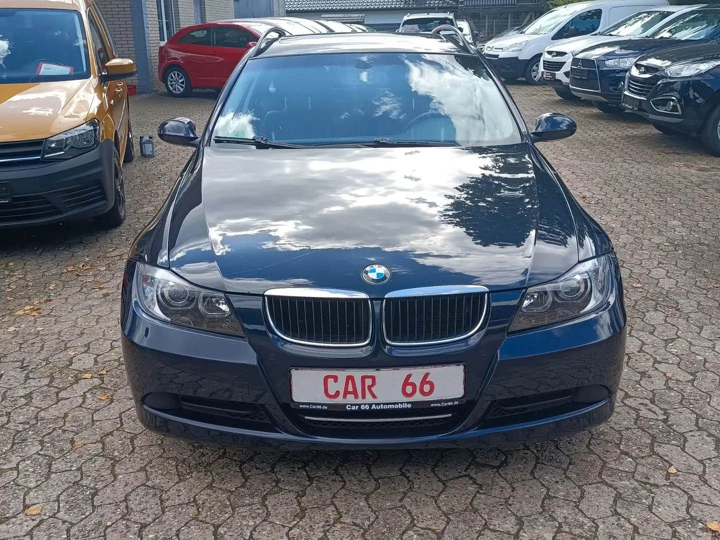 BMW 320 Touring 320i Blau - 2
