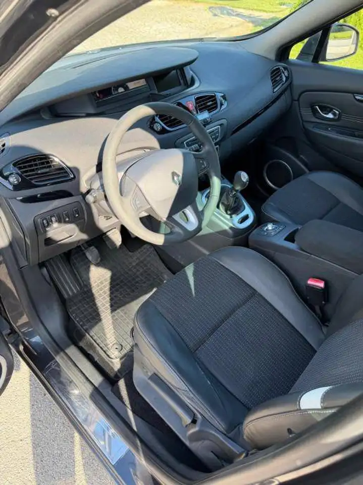 Renault Megane Berline — photo 4