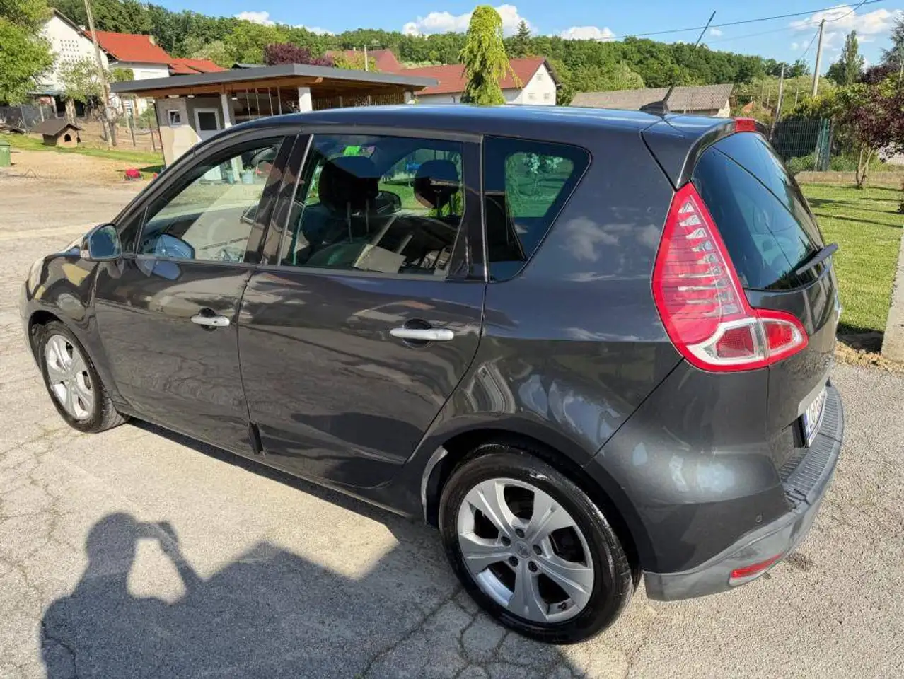 Renault Megane Berline — photo 3