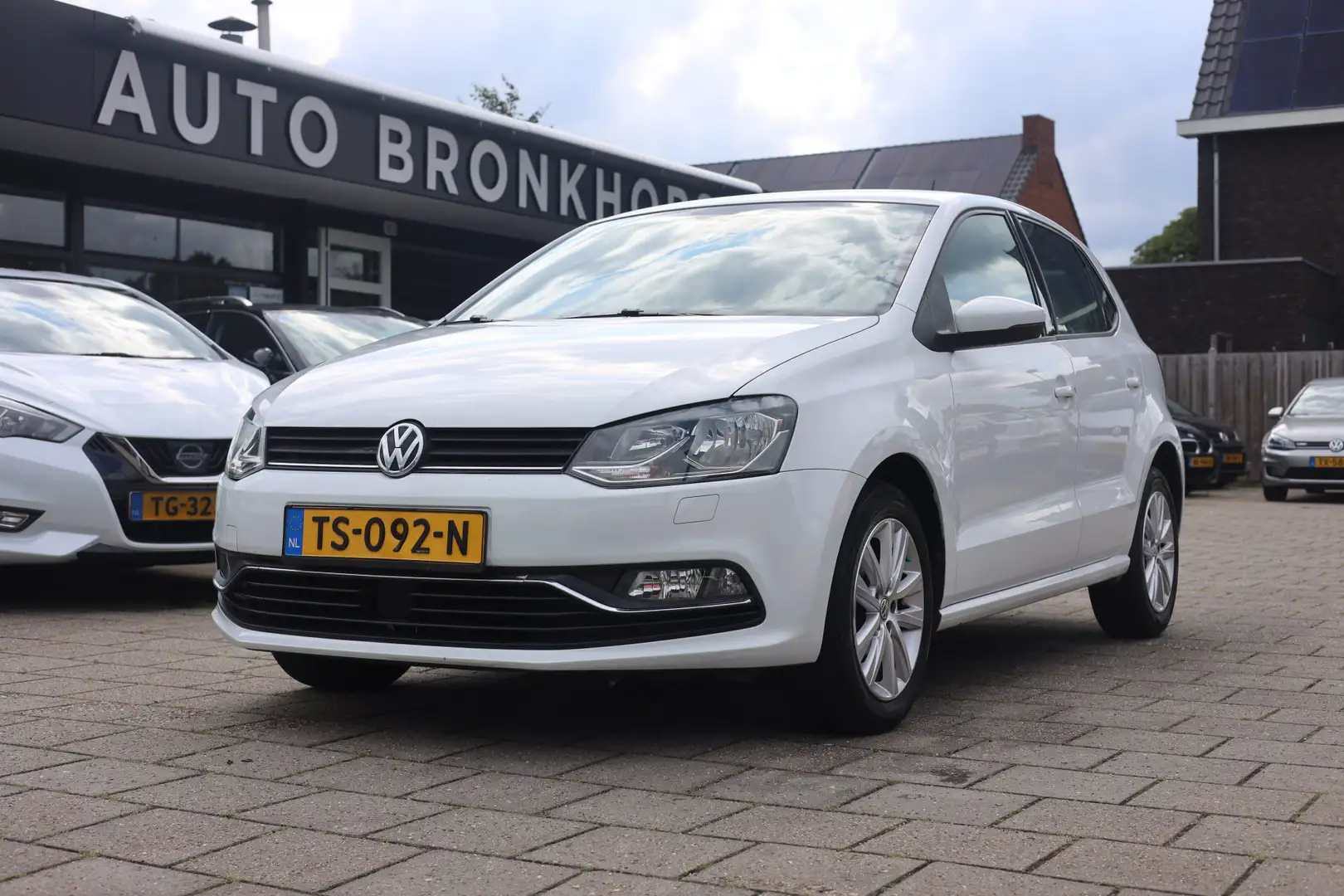 Volkswagen Polo 1.2 TSI Highline Blanco - 1