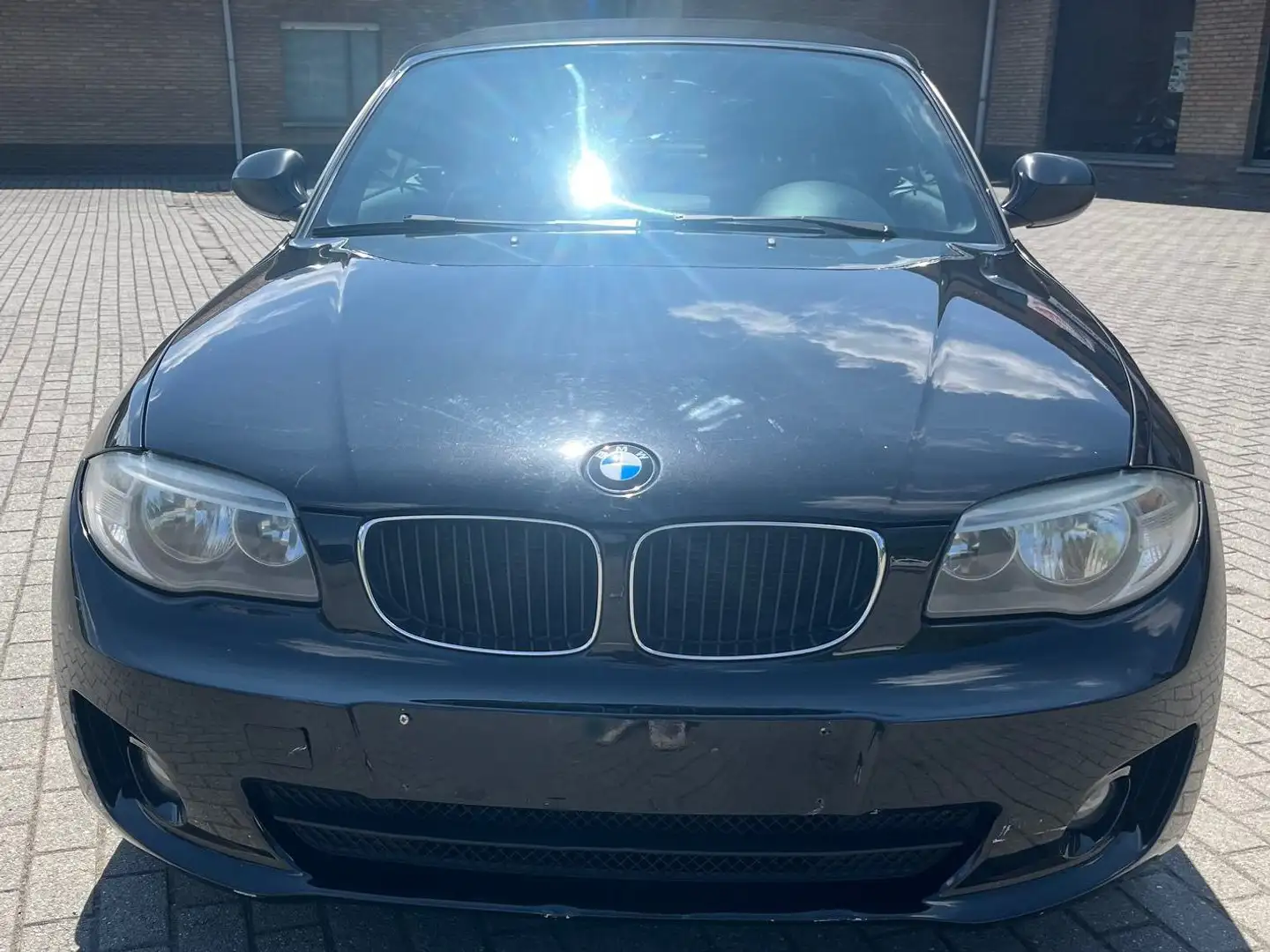 BMW 118 118d Cabrio Zwart - 1