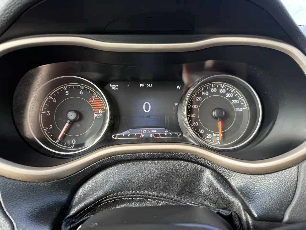 Jeep Cherokee снимка Jeep Cherokee