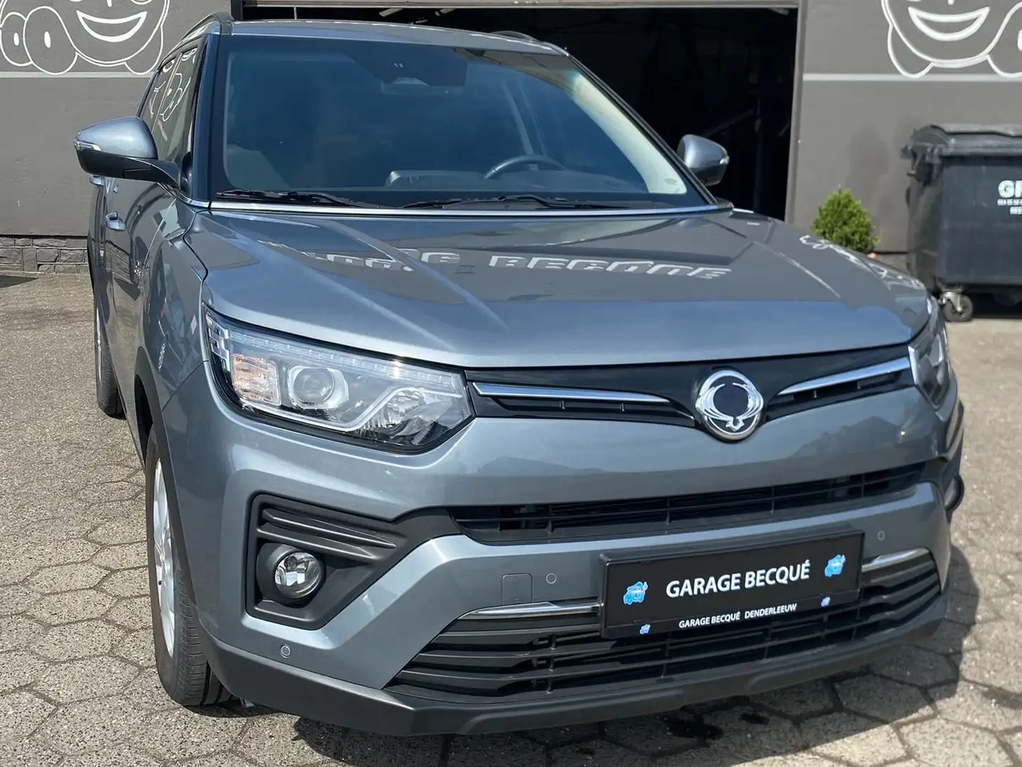 SsangYong Tivoli 1.2 T-GDI 2WD Ruby (EU6d) Gris - 2