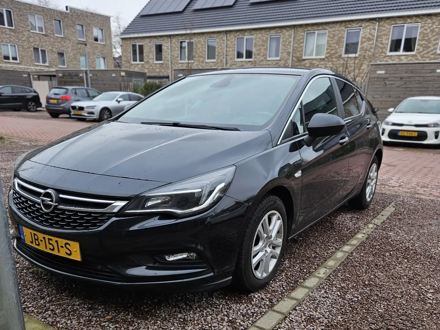 Opel Astra 1.0 Edition Zwart - 1