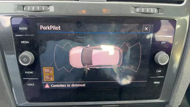 Volkswagen Golf view 13
