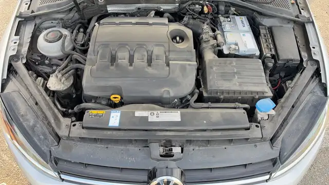 Volkswagen Golf view 15