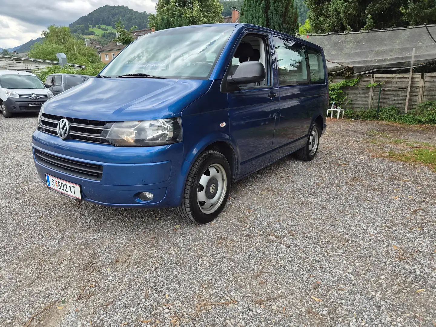 Volkswagen T5 Multivan Multivan 2.0 TDI Blau - 1