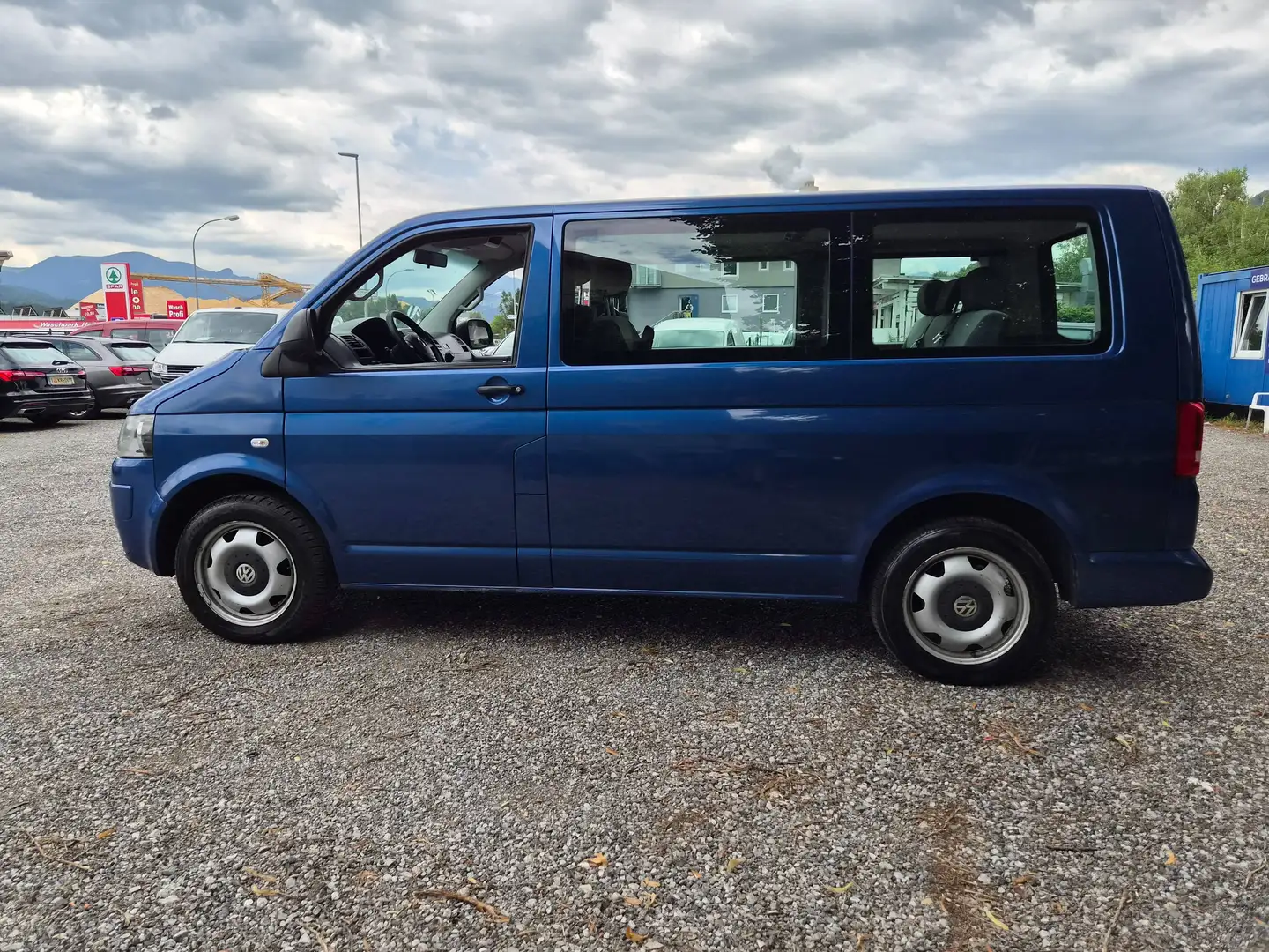 Volkswagen T5 Multivan Multivan 2.0 TDI Blau - 2