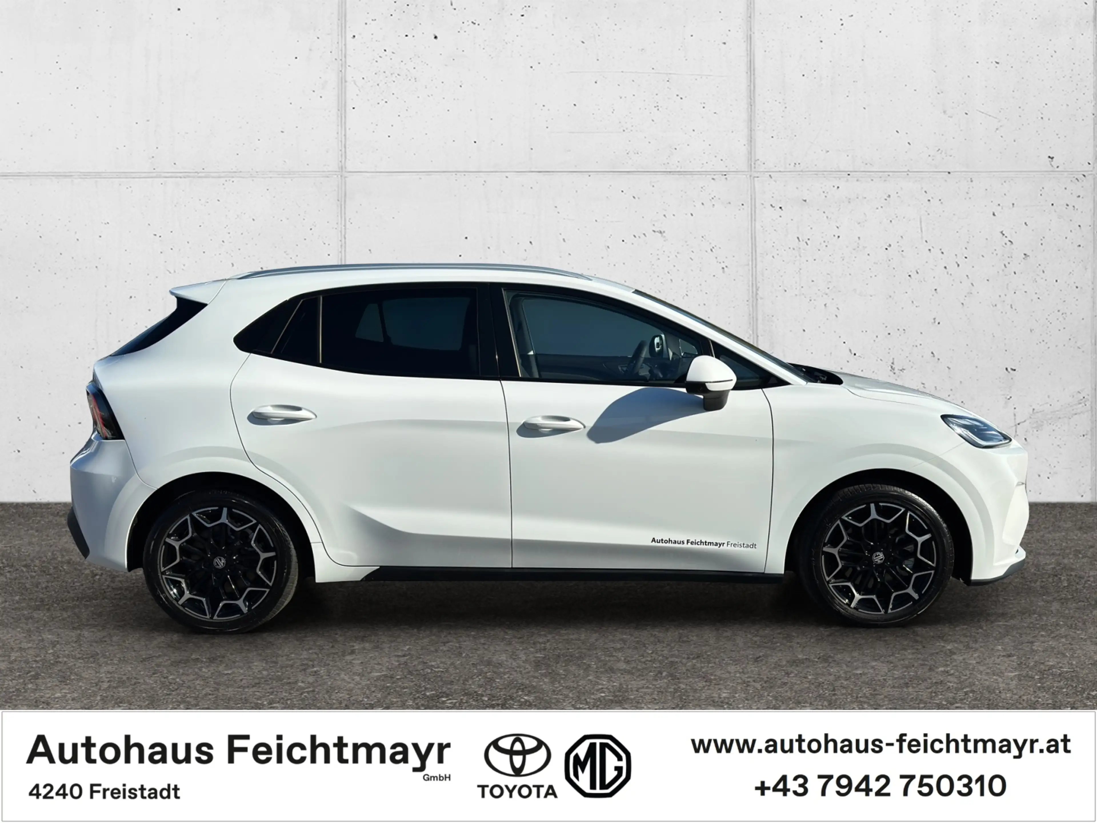 MG MG4 URBAN Luxury 54kWh - 405km 5t. — photo 4