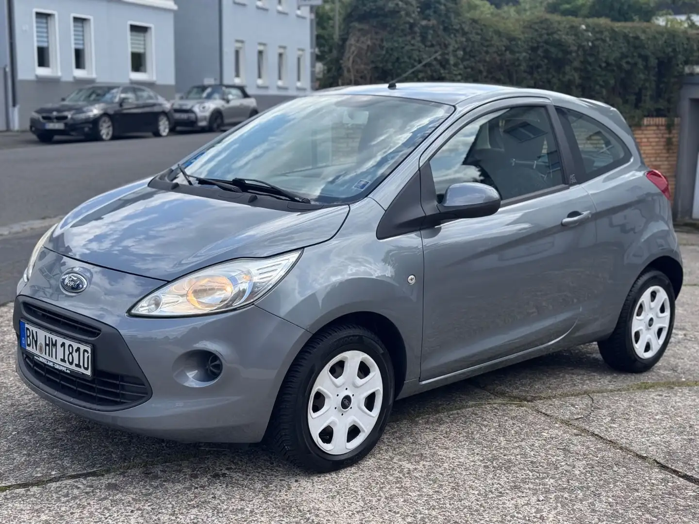 Ford Ka/Ka+ Trend Gris - 1