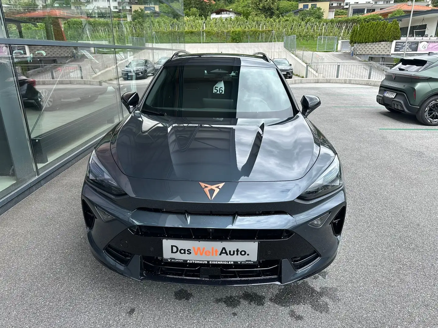 CUPRA Formentor 2.0 TSI 204 PS DSG 4Drive Grau - 2
