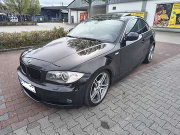 125i Coupe Aut.
