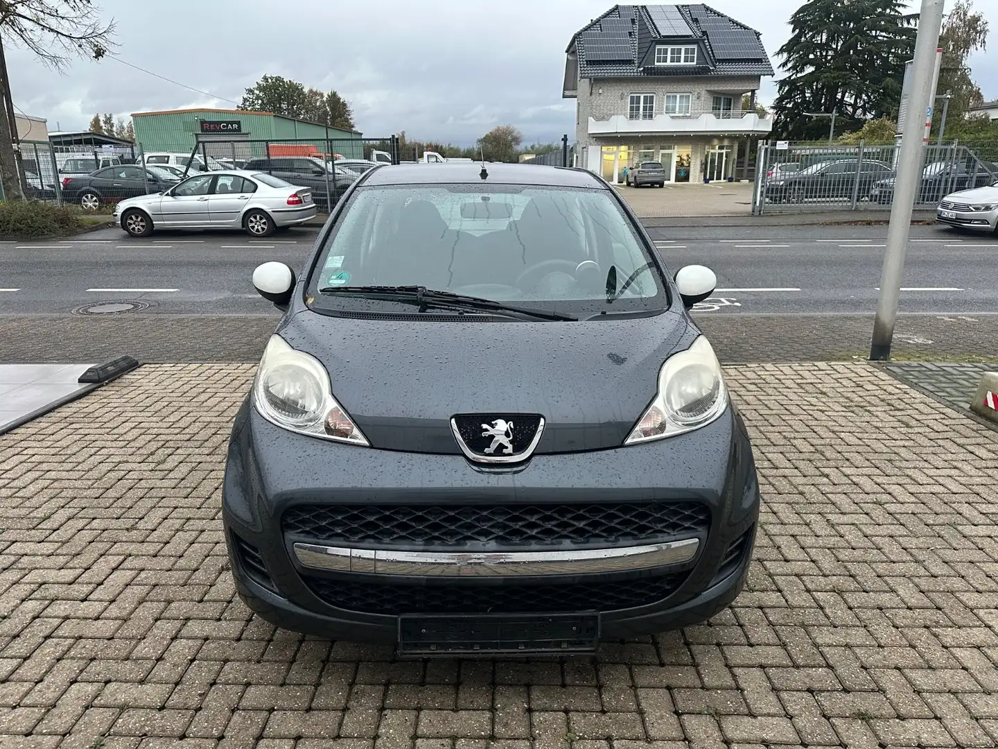 Peugeot 107 Urban Move Grau - 1