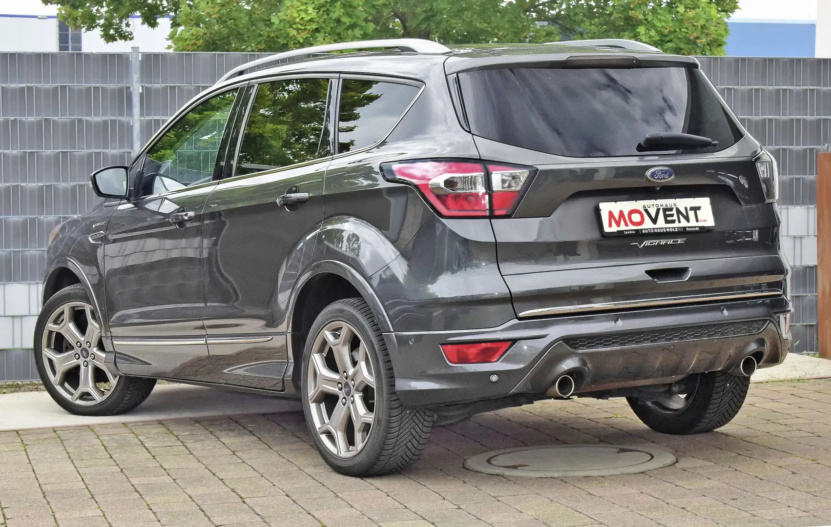 Ford Kuga 2.0 TDCi 4x4 Vignale Gris - 2