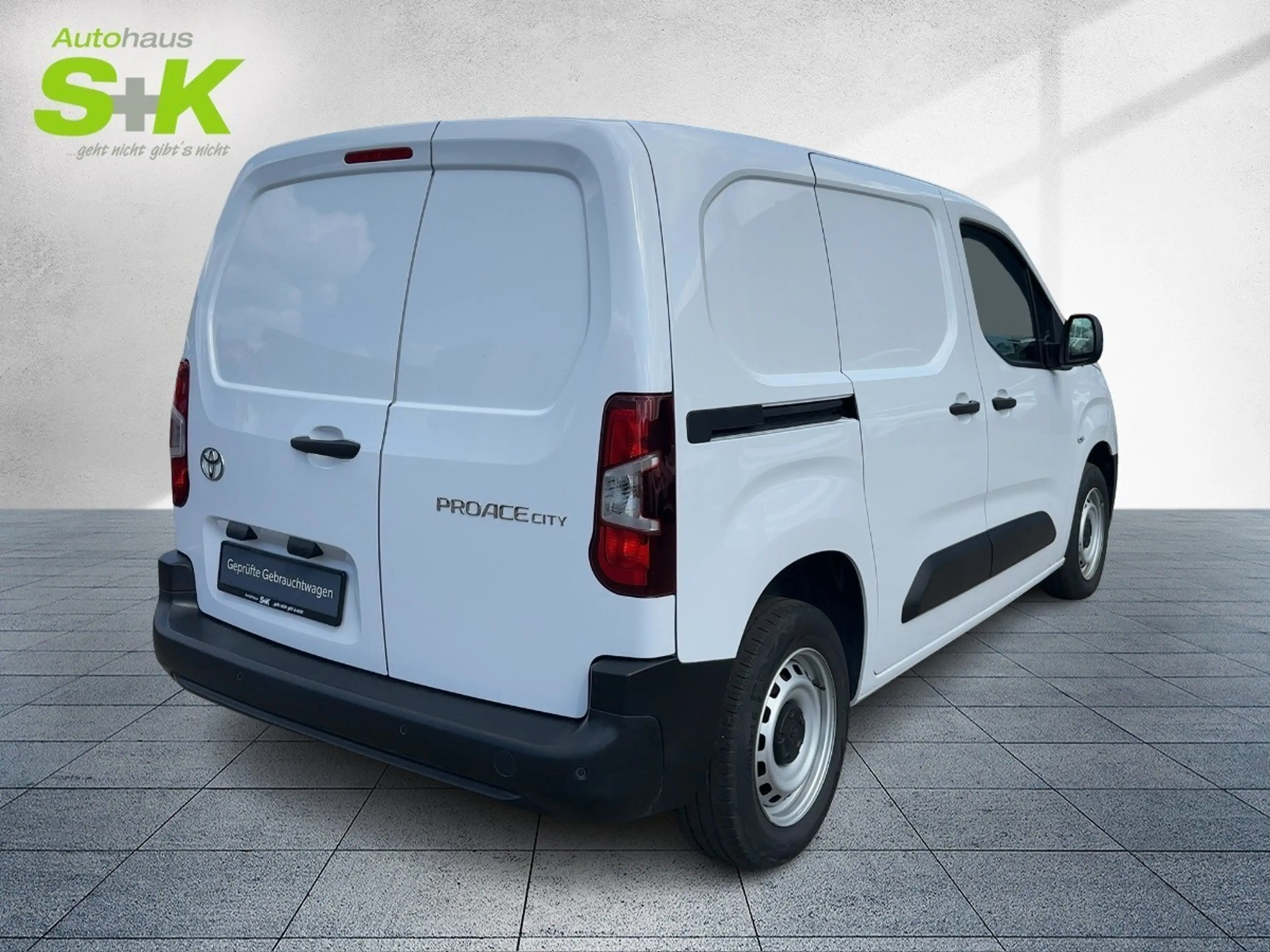 Toyota Proace City 1.5 D-4D L1 Meister S/S *NAVI*KLIMA*TEMPOMAT* — photo 4