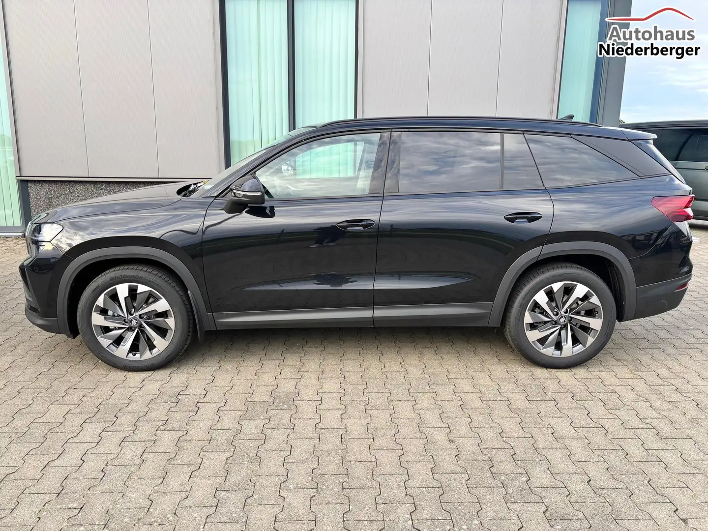 Skoda Kodiaq Selection 1.5 TSI mHEV 150PS DSG, 3J. Garantie,... Schwarz - 2