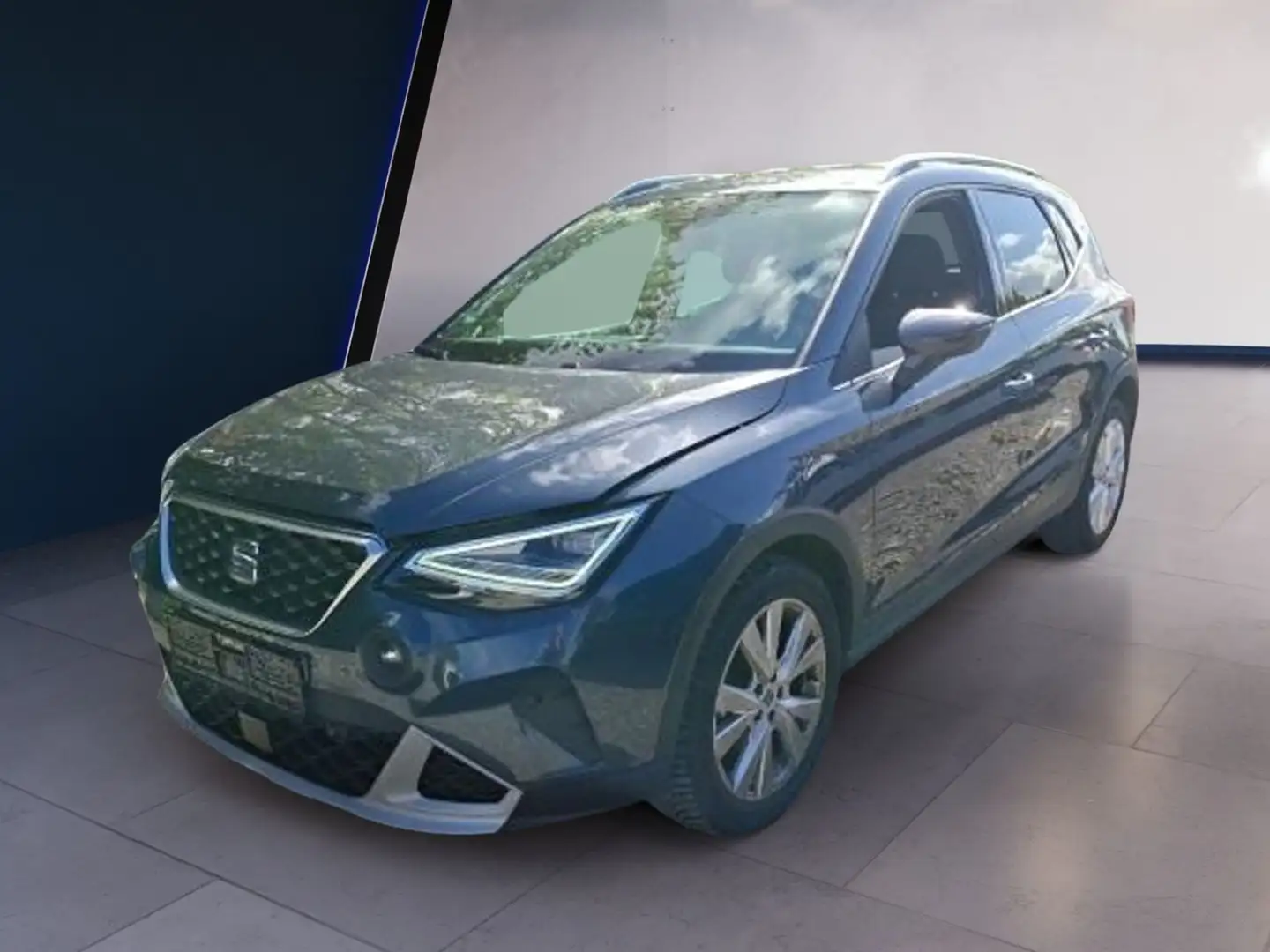 SEAT Arona Xperience BEATS 1.0 TSI PDC*RFK*SHZ*Beats* Grijs - 2
