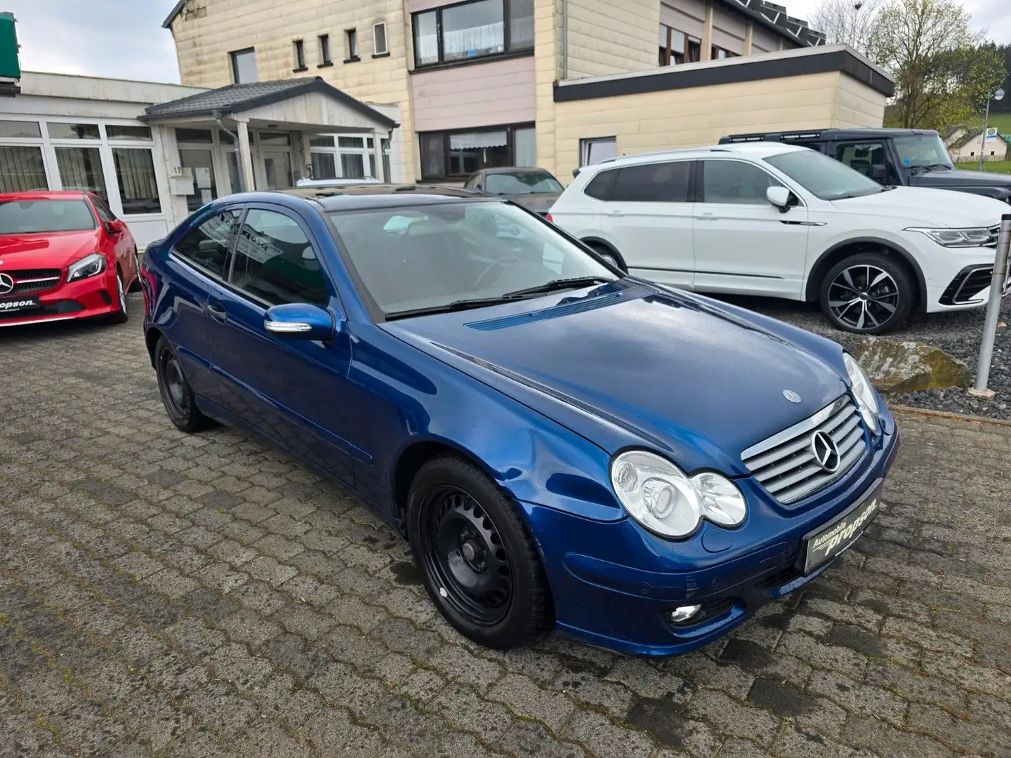 Mercedes-Benz C 220 CDI Sportcoupe DPF NAVI XENON PANO Albastru - 2