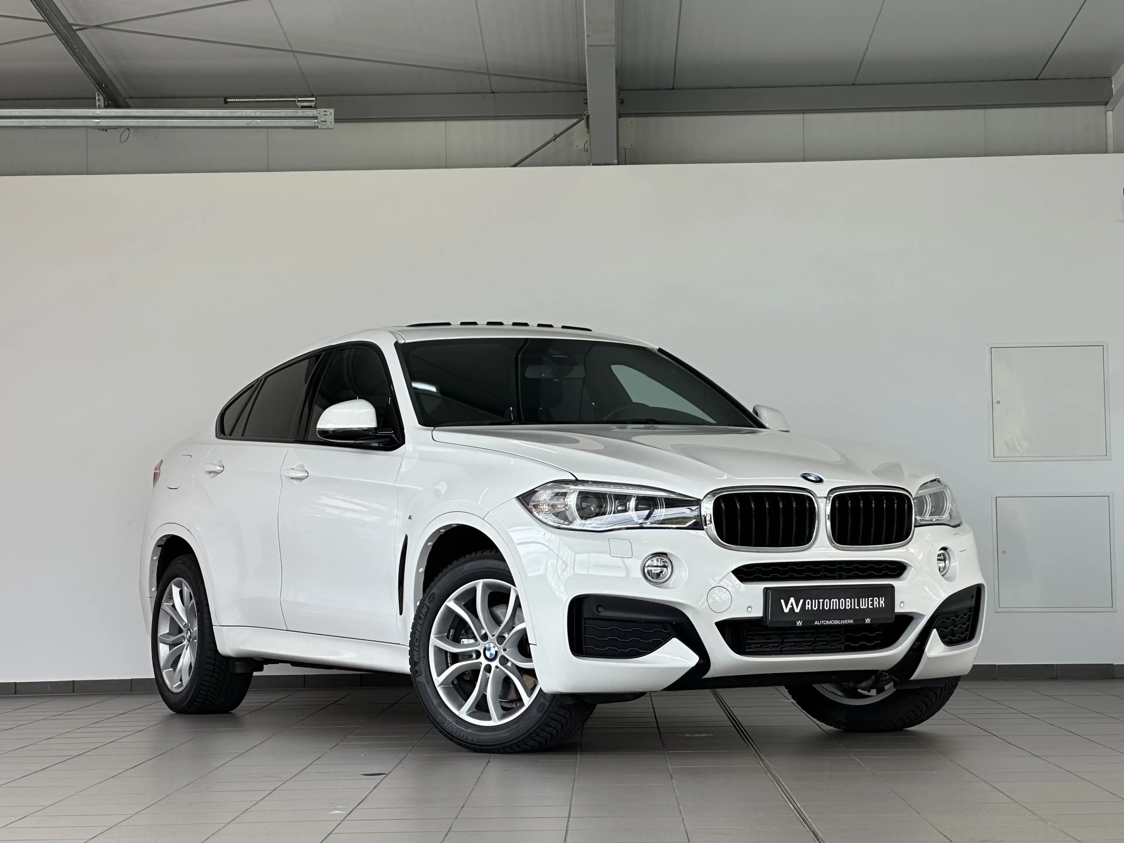 BMW X6 XDRIVE 35 i M *HUD *S.DACH *ACC *RKAMERA *TOT — photo 3