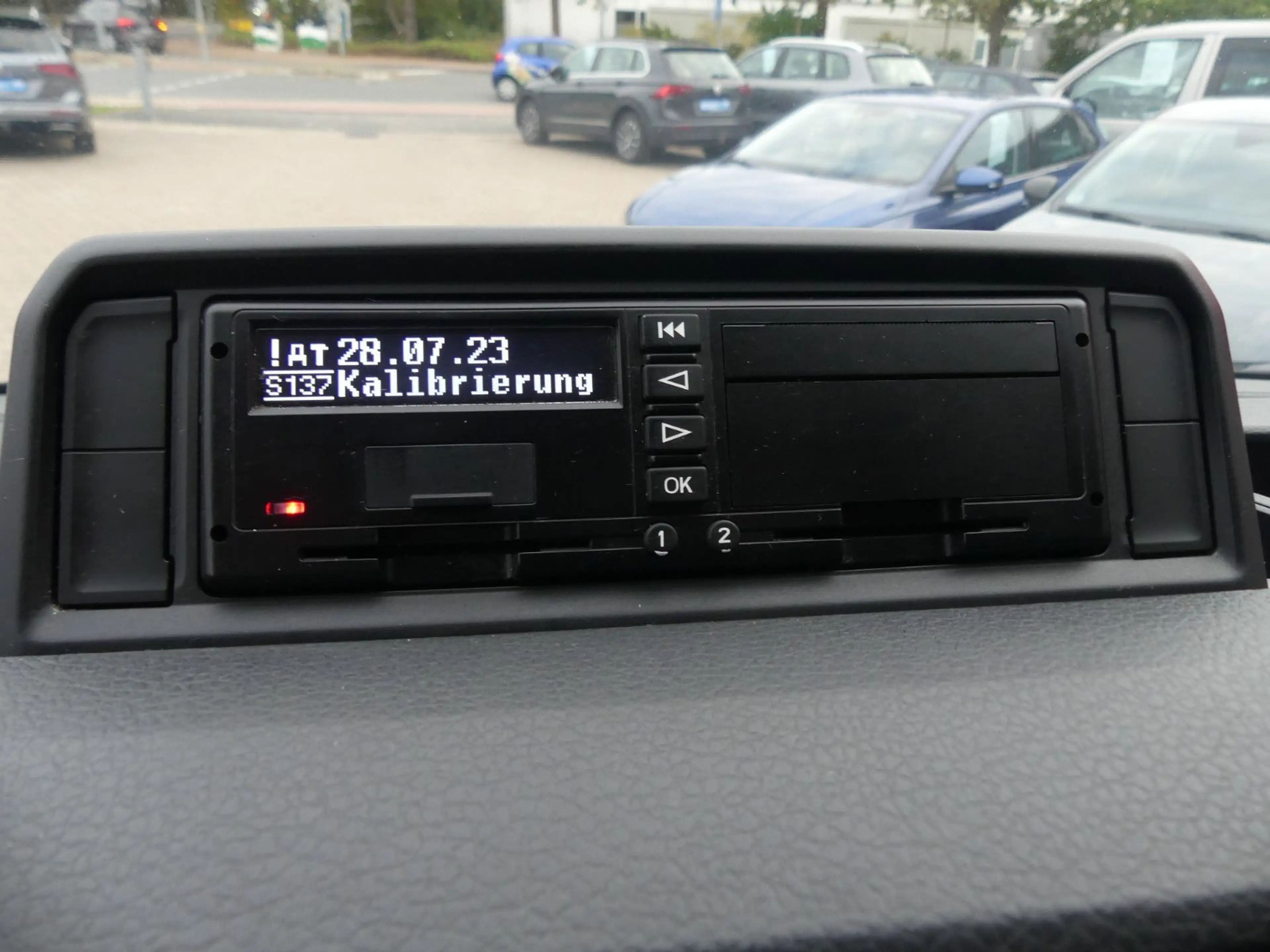 Volkswagen Crafter 35 mittellang Hochdach FWD Cam*Klima — photo 16