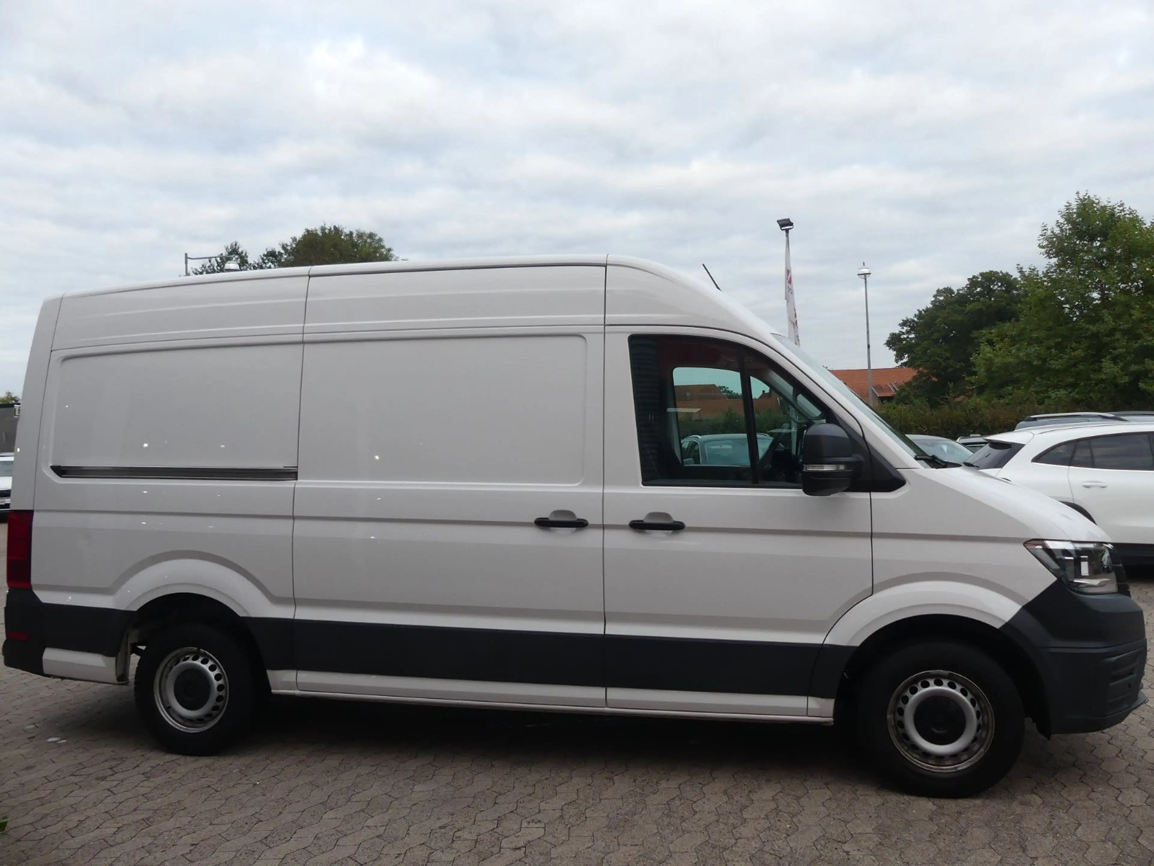 Volkswagen Crafter 35 mittellang Hochdach FWD Cam*Klima — photo 6