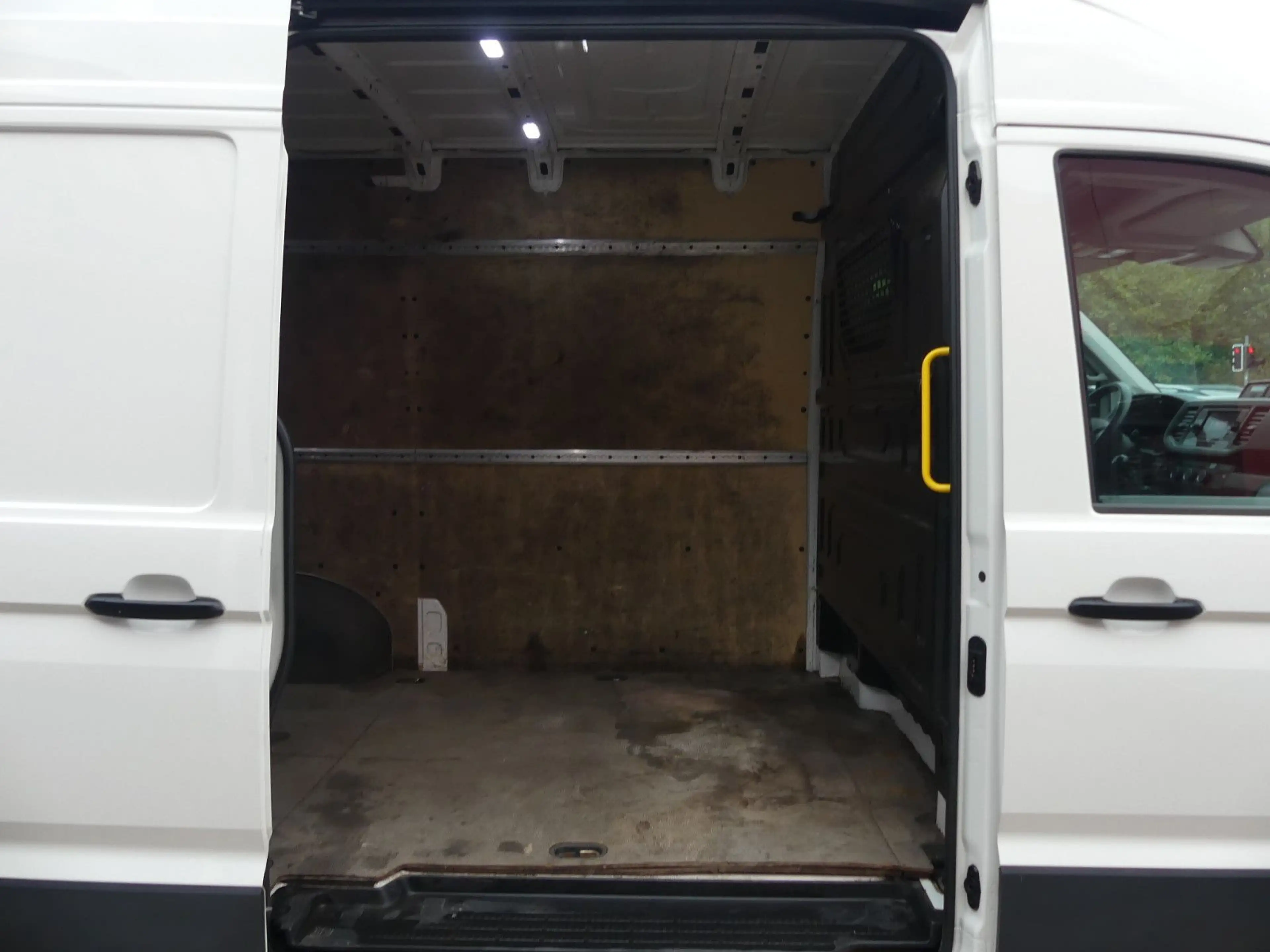 Volkswagen Crafter 35 mittellang Hochdach FWD Cam*Klima — photo 22