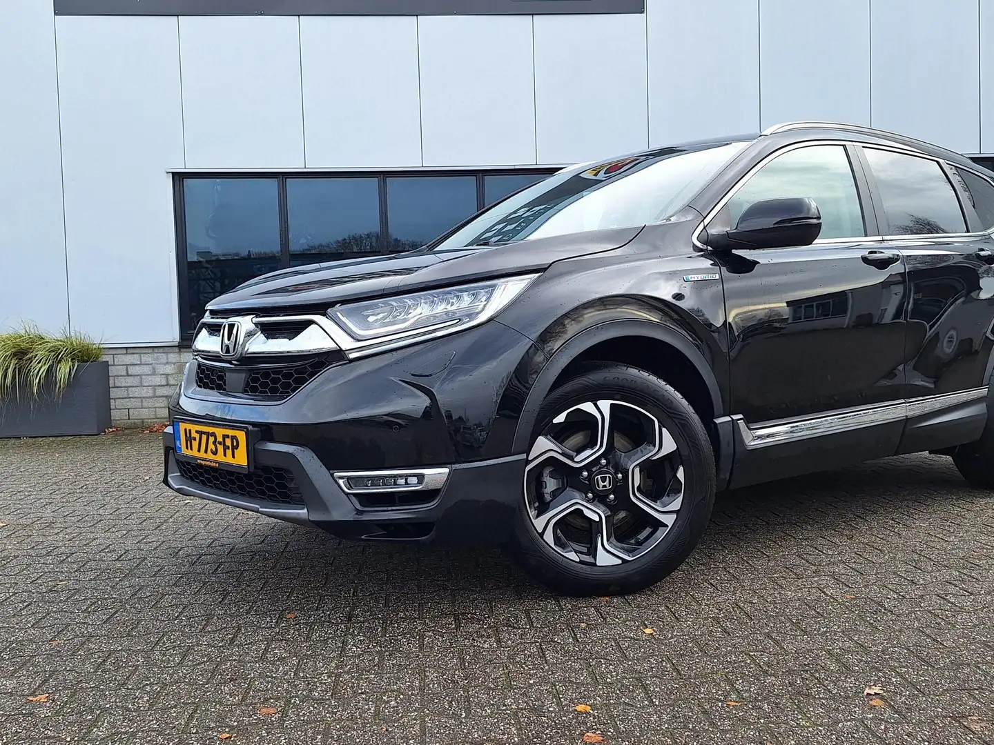 Honda CR-V 2.0 Hybrid Lifestyle ADAP CRUISE CAMERA TREKH. Zwart - 2