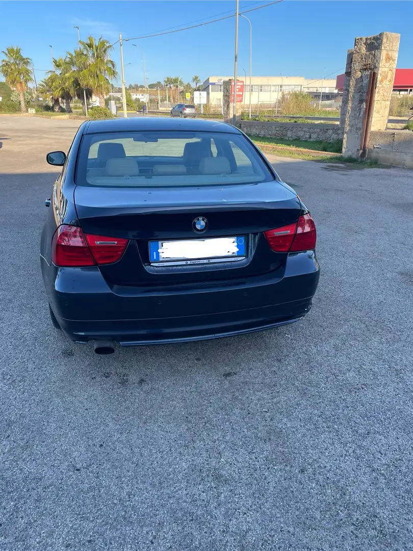 BMW 318 318d 2.0 Attiva 143cv FL - 2
