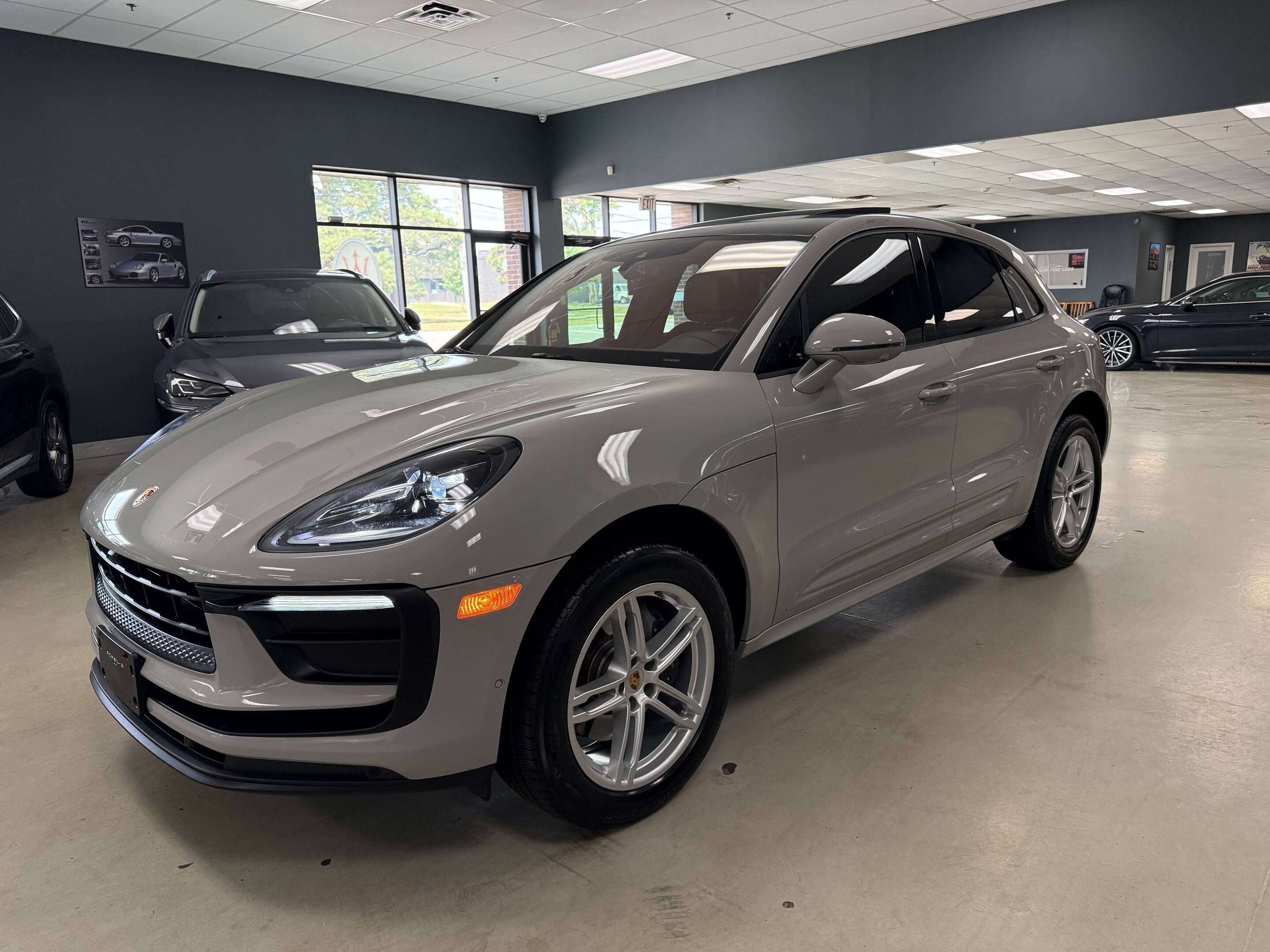 2022 Porsche Macan AWD**PARK ASSIST**360 CAMERA**