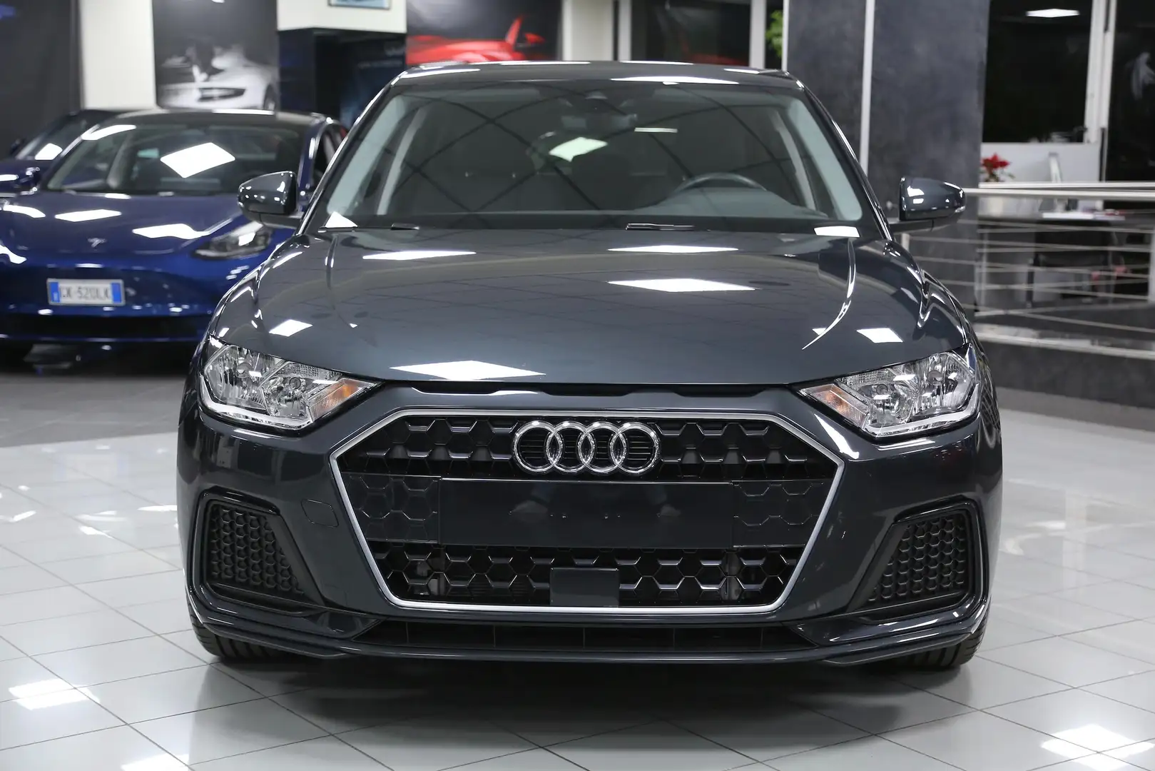 Audi A1 Sportback 25 TFSI Advanced Grigio - 2