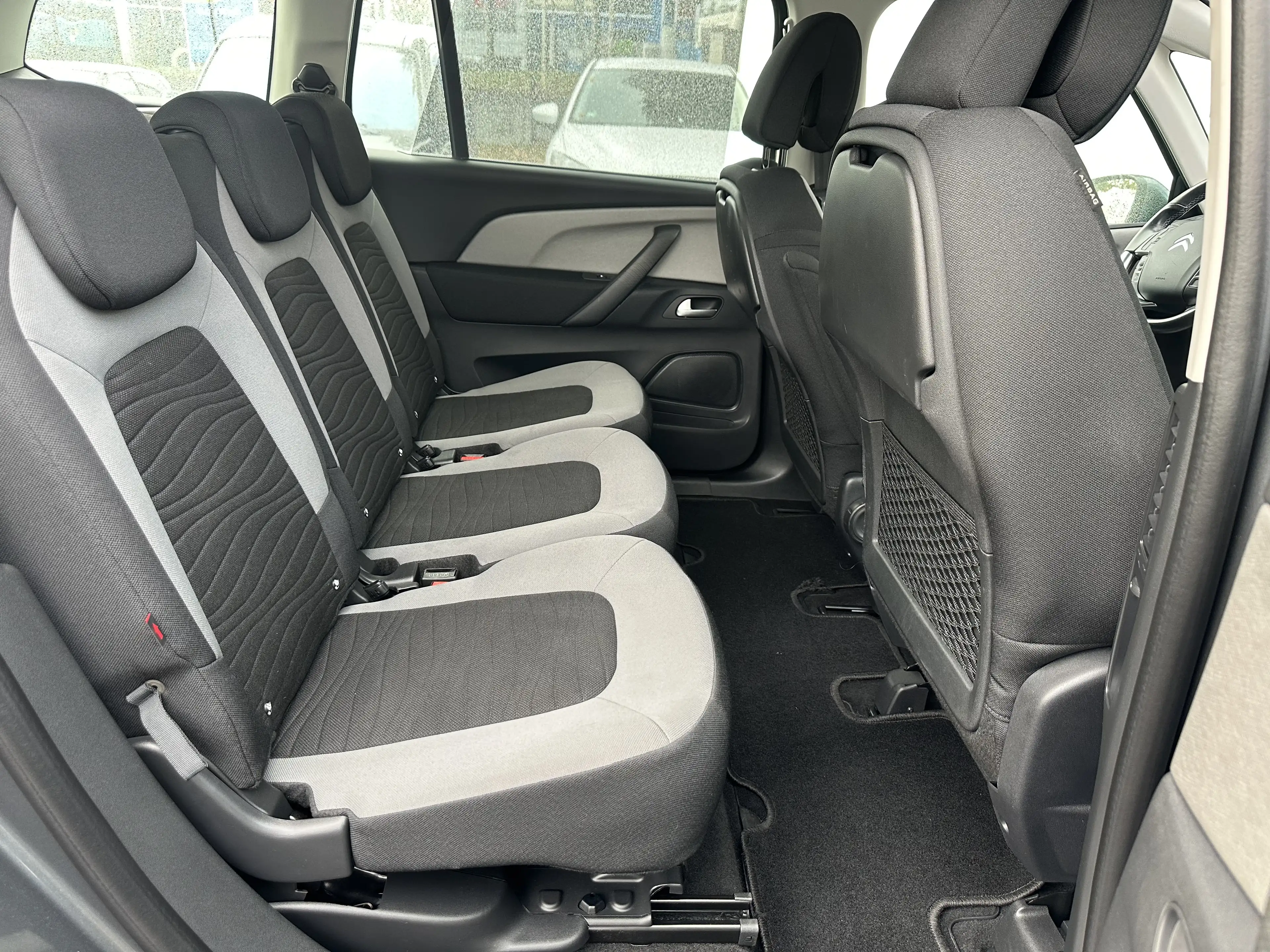 Citroen Grand C4 SpaceTourer 1.6 BlueHDI Selection*R-Kamera*PDC*NAVI*TÜV Neu — photo 12