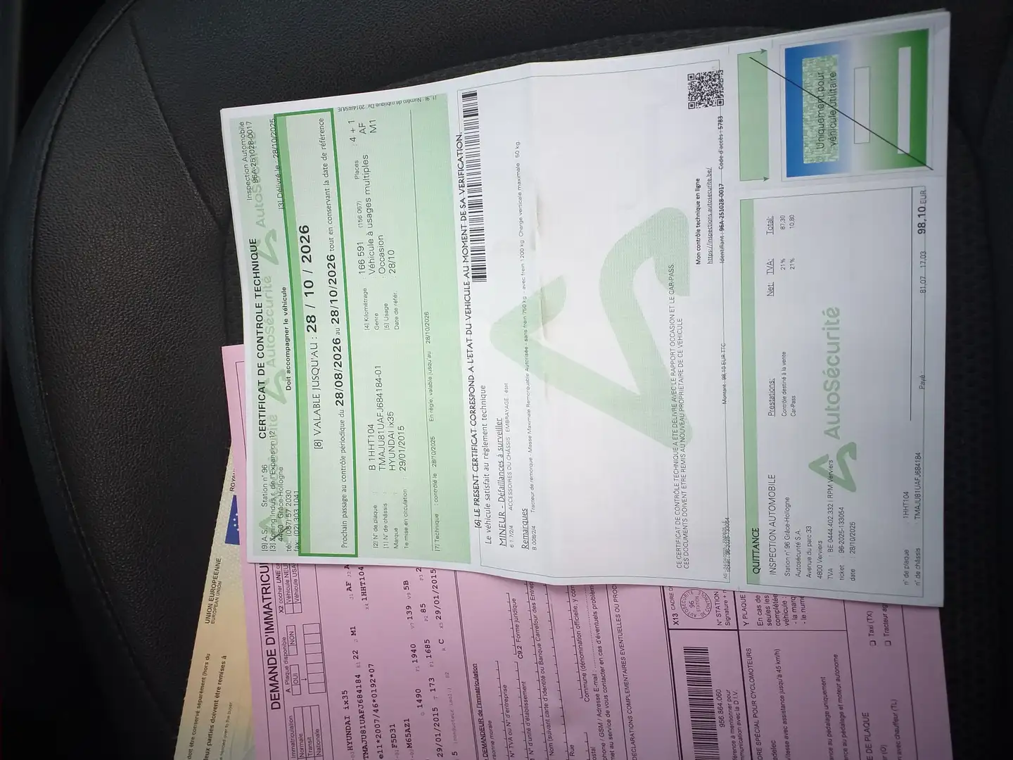 Hyundai iX35 1.7 CRDi 2WD Executive avec feuille rose. Wit - 2