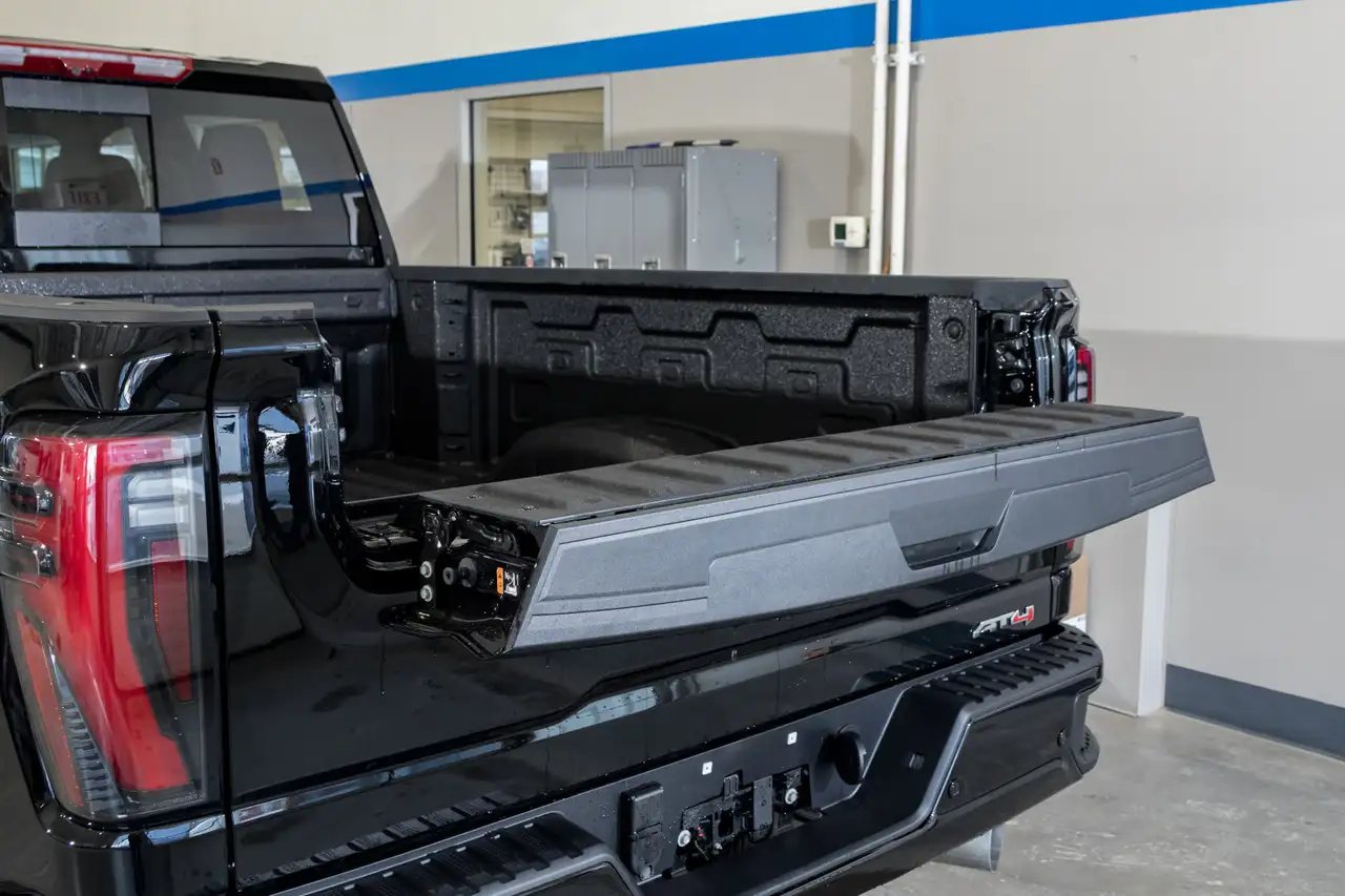 GMC Sierra 2500HD снимка GMC Sierra 2500HD