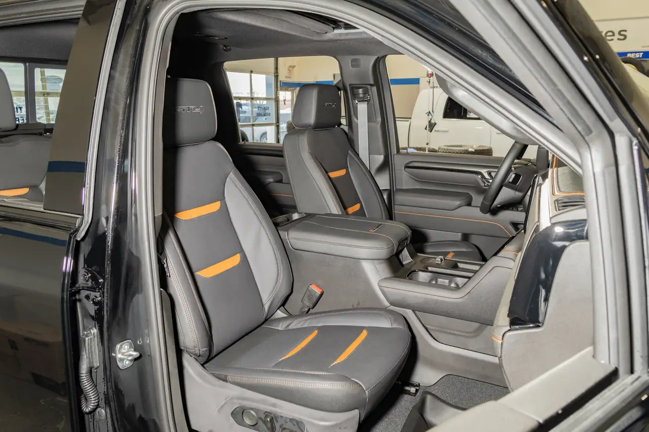 GMC Sierra 2500HD снимка GMC Sierra 2500HD