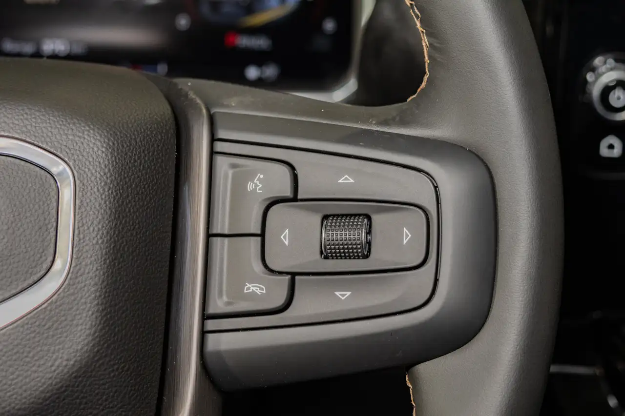 GMC Sierra 2500HD снимка GMC Sierra 2500HD
