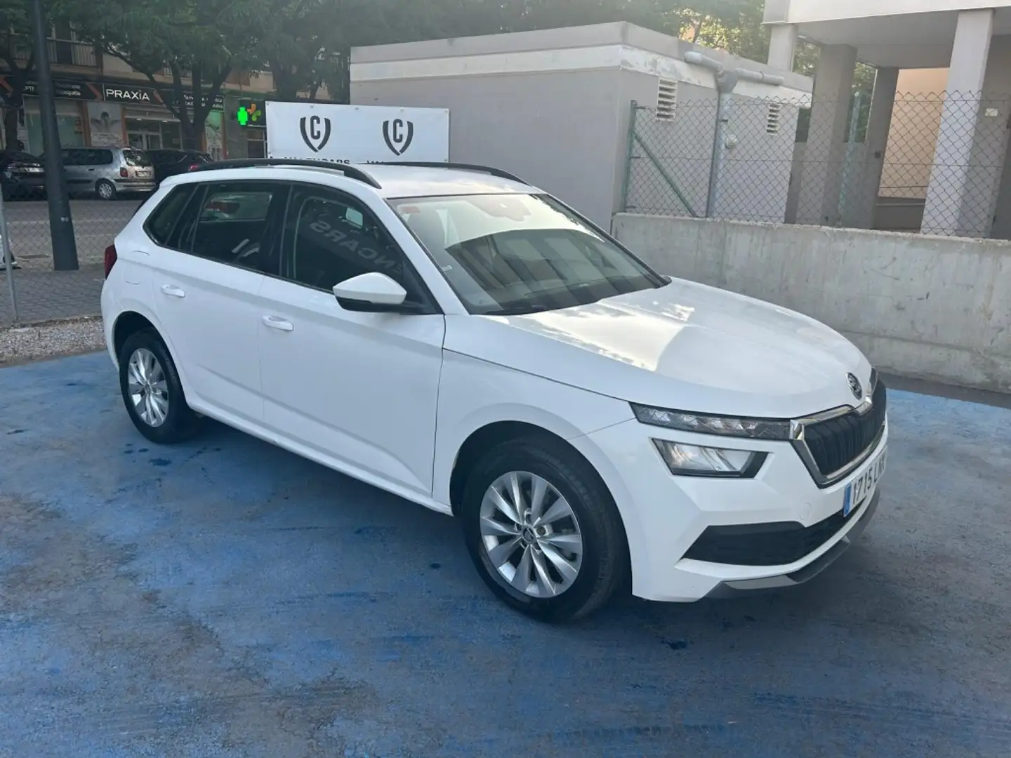 Skoda Kamiq 1.0 TSI Ambition 81kW DSG Blanco - 1