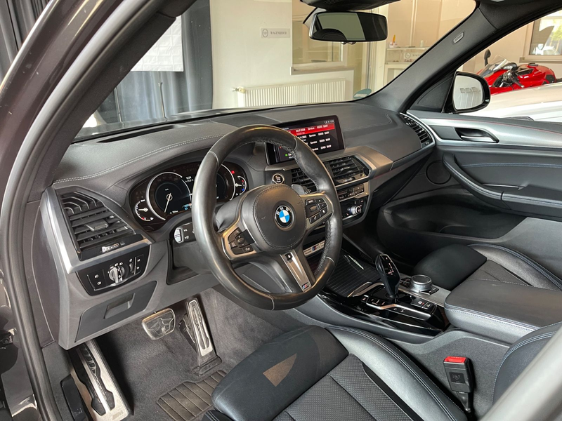 BMW X3 M40d xDrive | Panorama | Head-Up | — photo 3